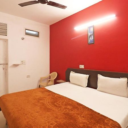 Spot On 48690 Hotel Host Agra  Esterno foto