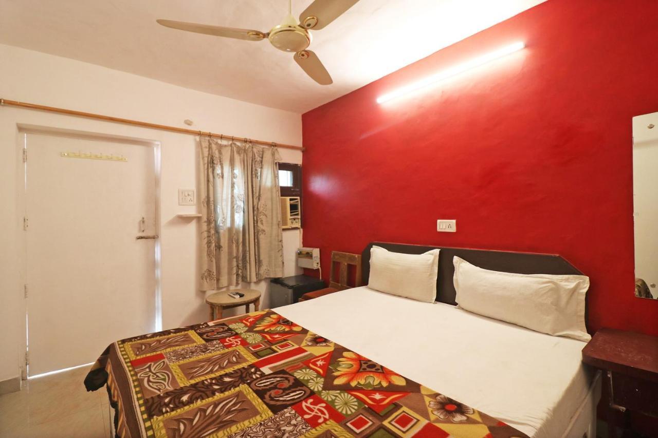 Spot On 48690 Hotel Host Agra  Esterno foto