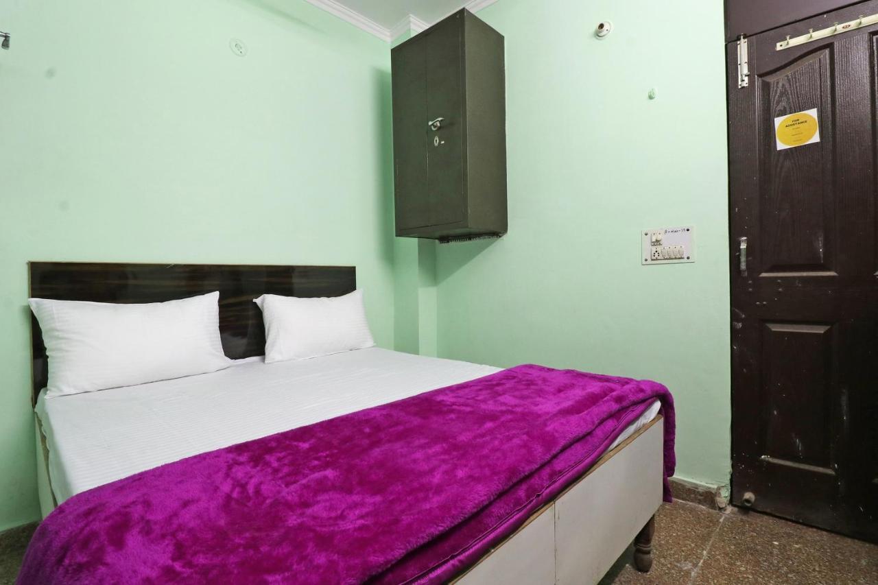 Spot On 48690 Hotel Host Agra  Esterno foto